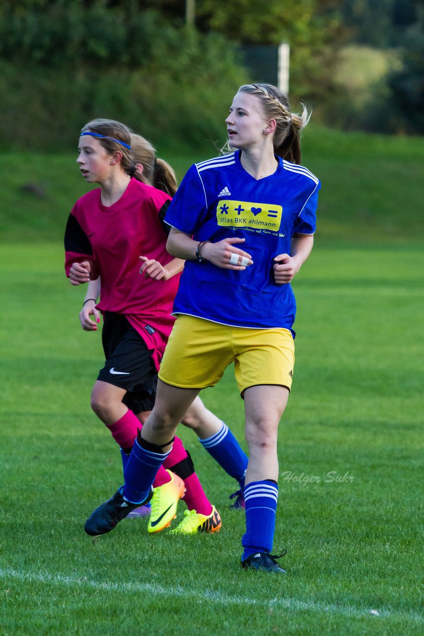 Bild 113 - B-Juniorinnen TSV Gnutz o.W. - SV Wahlstedt : Ergebnis: 1:1